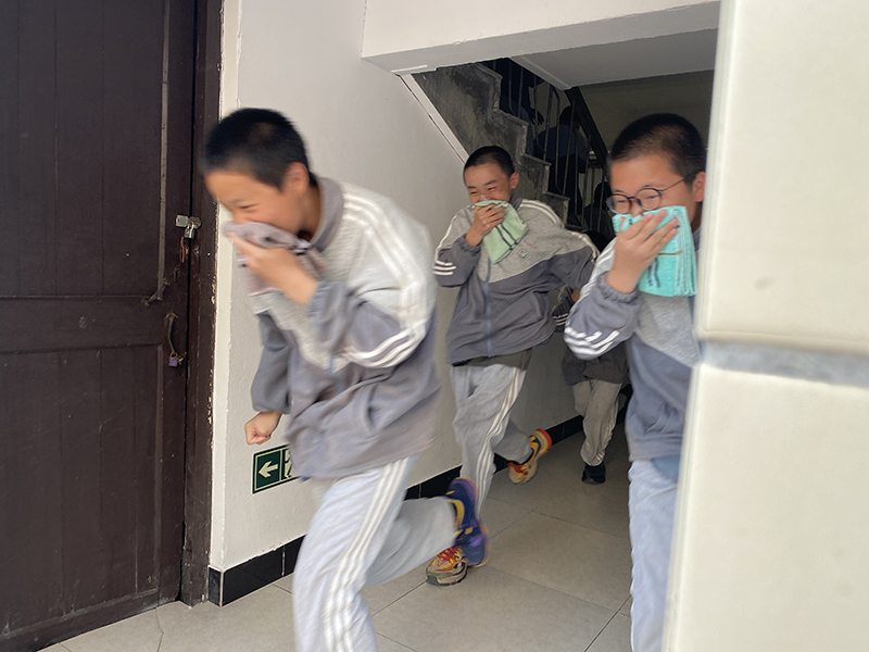 许昌叛逆小孩子军事特训营