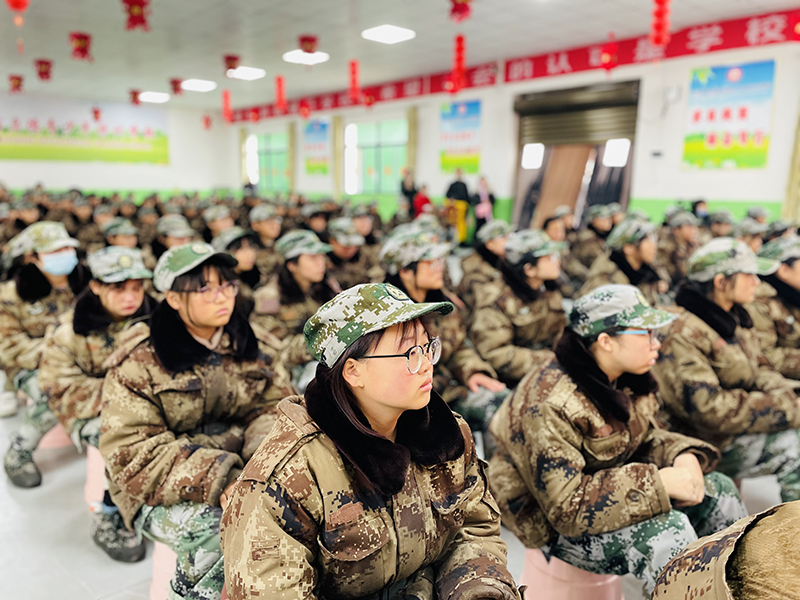 管教不听话孩子的学校