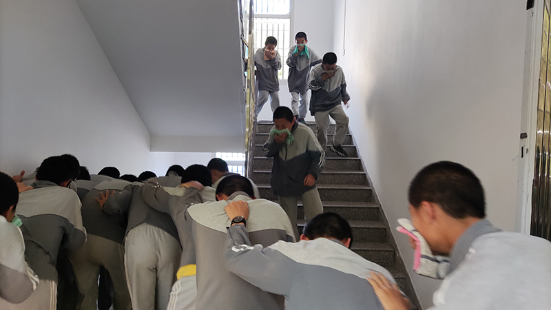 管教不听话孩子的学校