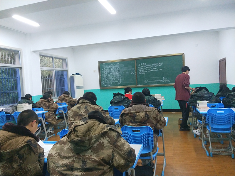 长沙孩子叛逆期军事化管教机构