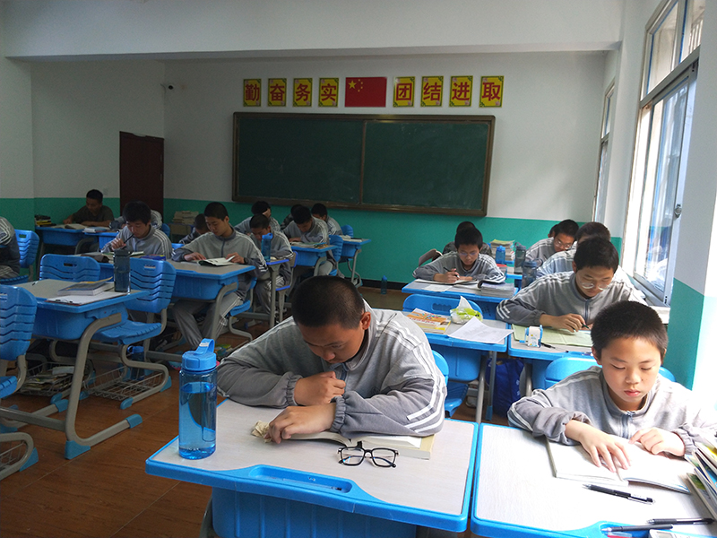 孩子叛逆期教育学校|问题青少年学校
