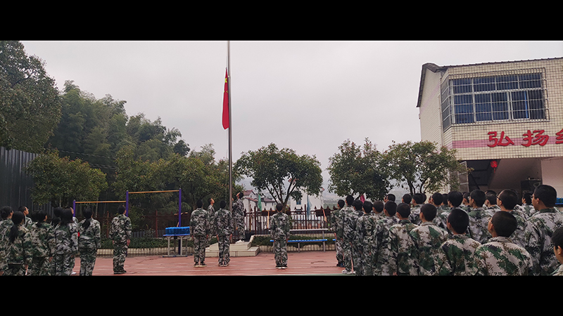 安庆叛逆孩子训练营|叛逆小孩特训营