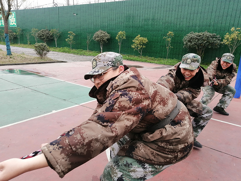 全封闭学校|叛逆孩子教育改变学校